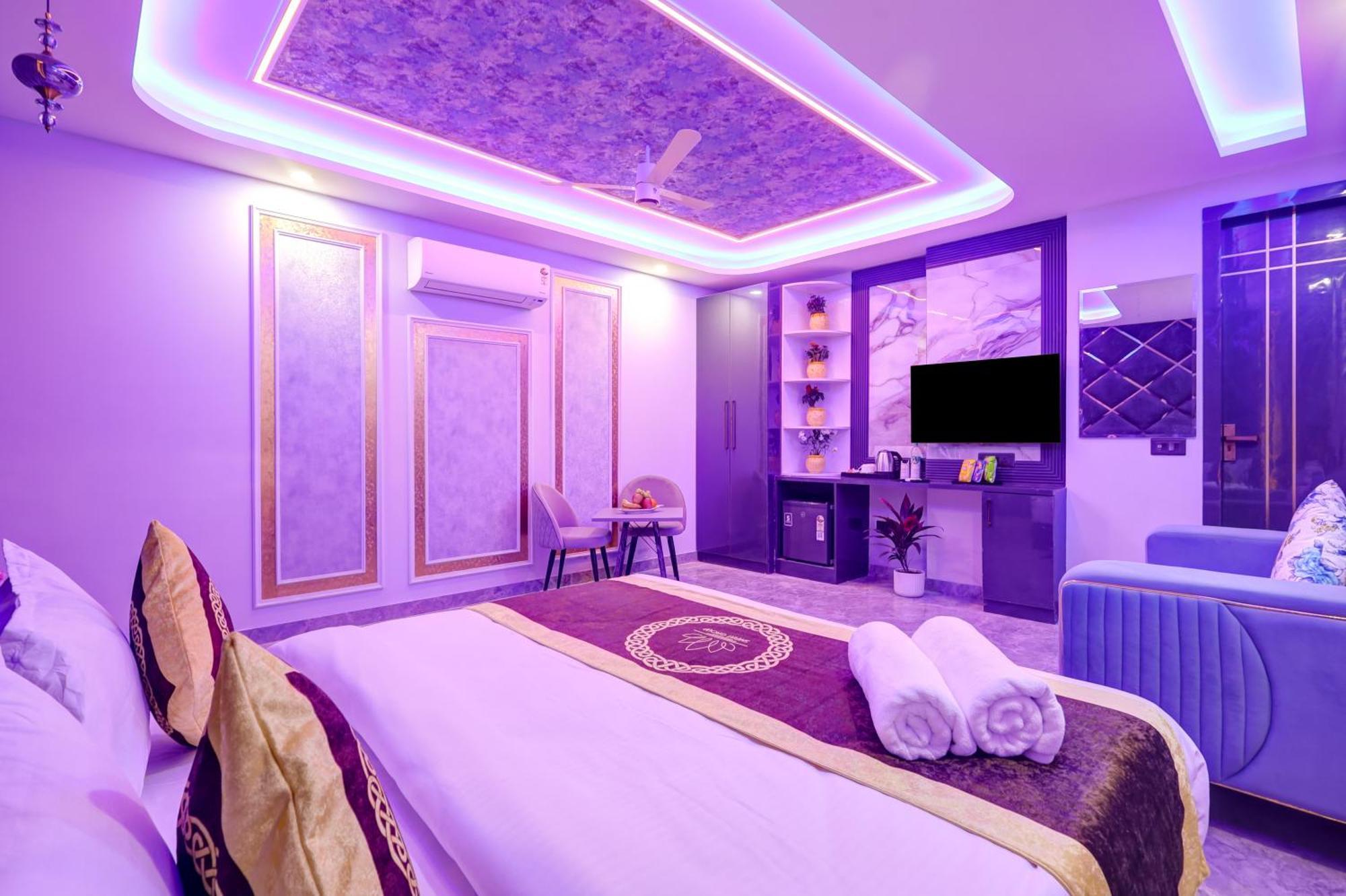 Hotel Armani Suites By Smart Group 뉴델리 외부 사진