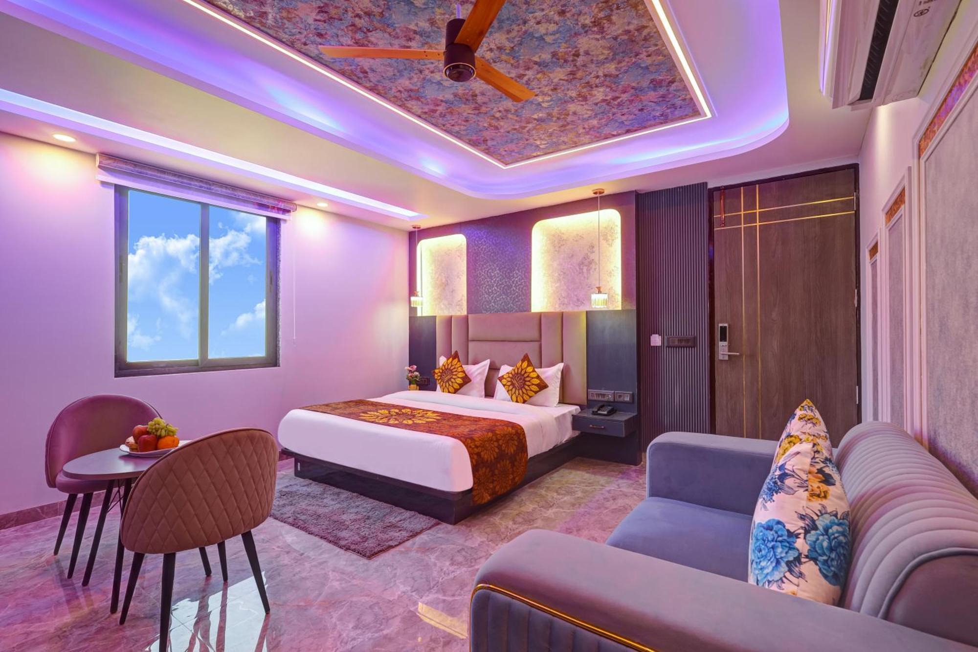 Hotel Armani Suites By Smart Group 뉴델리 외부 사진