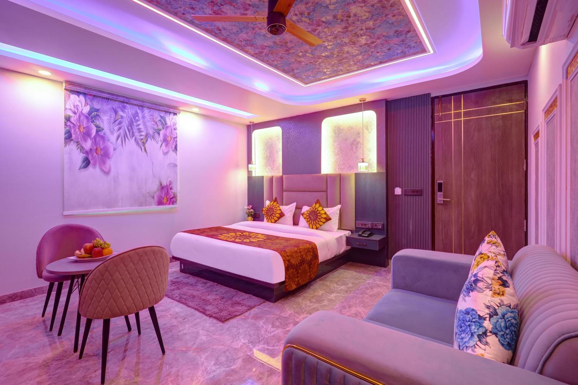 Hotel Armani Suites By Smart Group 뉴델리 외부 사진